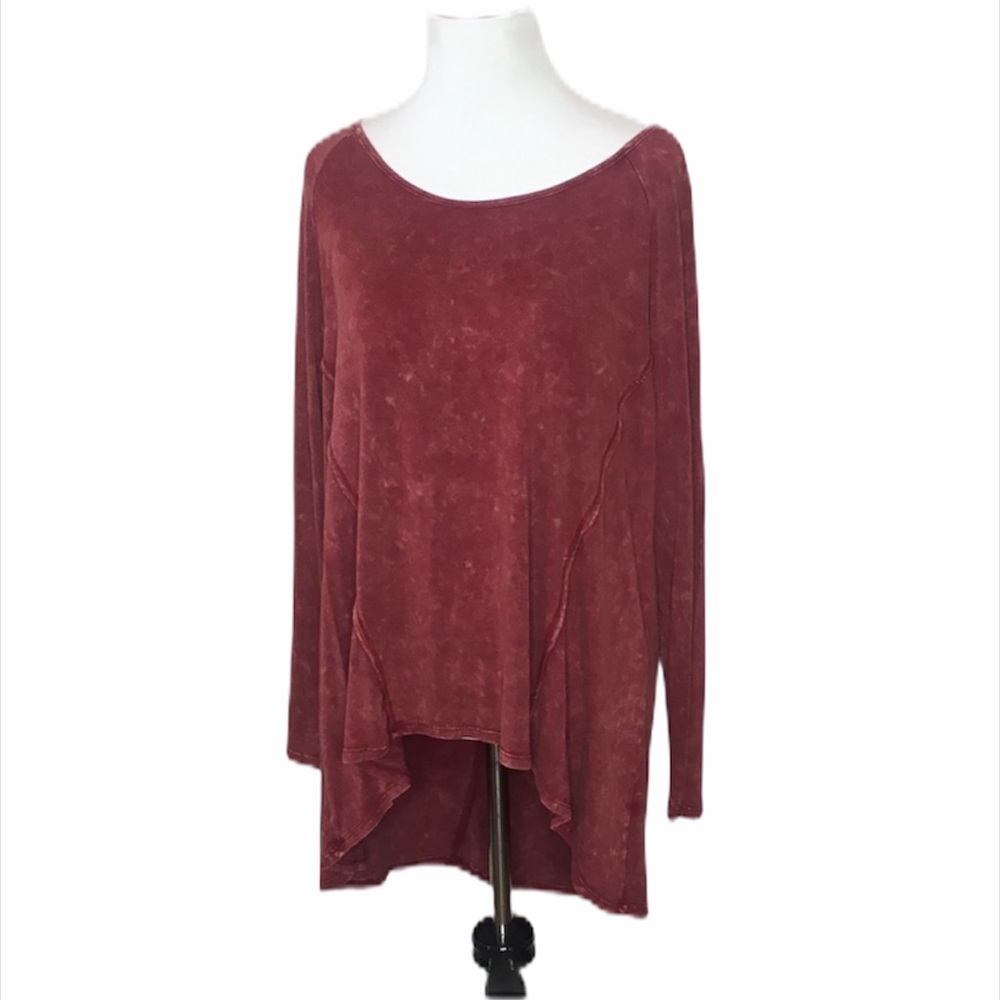 Altar’d State Burgundy Scoop Neckline Tunic Size Medium